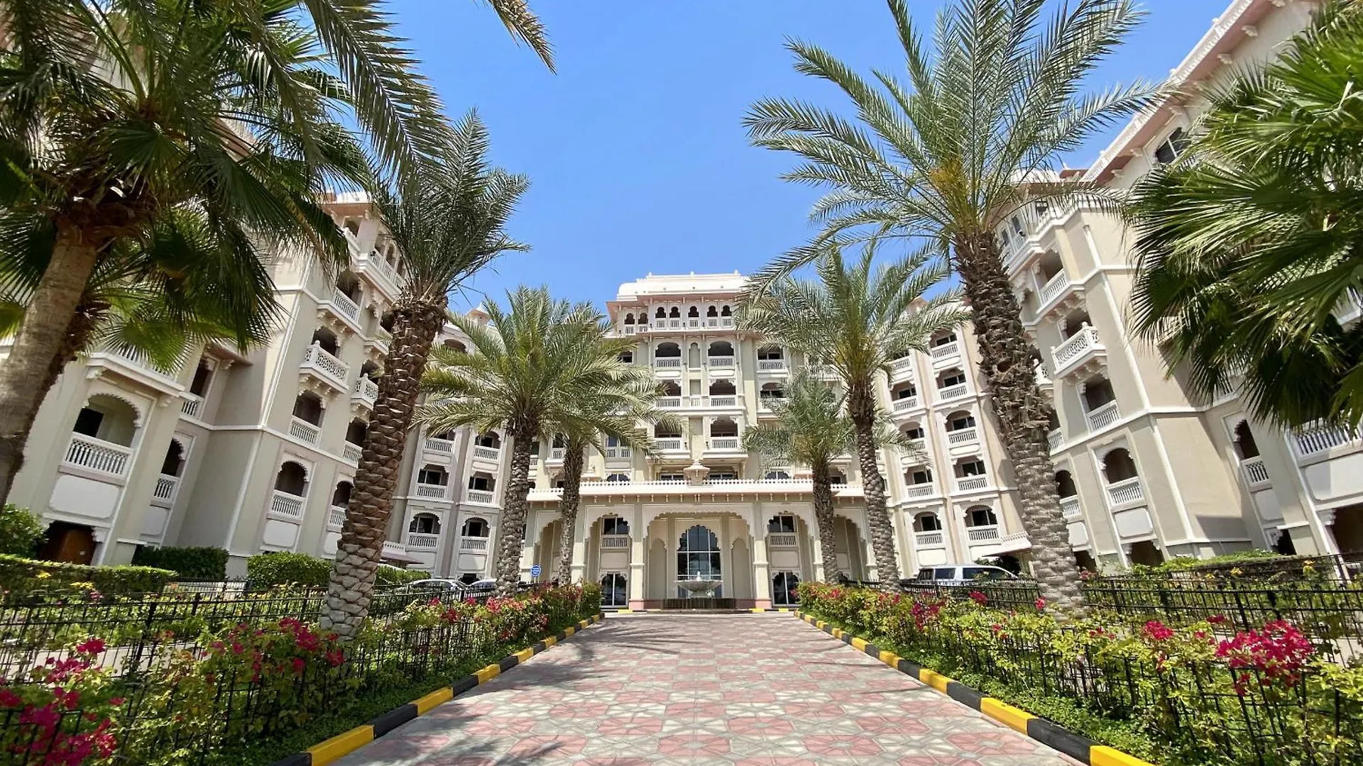 Vayk - Luxurious 1 Bedroom With Private Beach Access In Palm Jumeirah Dubai
