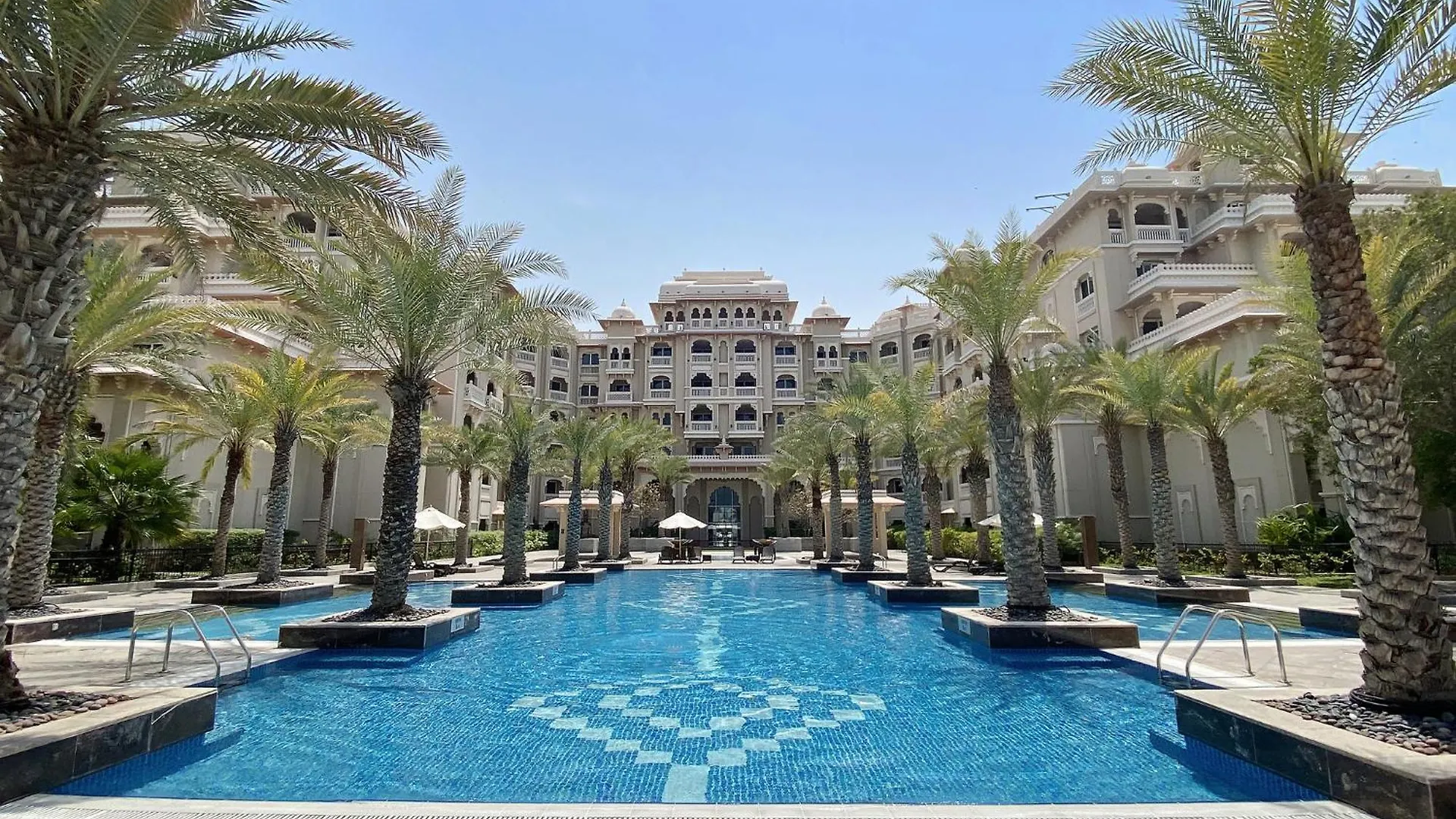 Vayk - Luxurious 1 Bedroom With Private Beach Access In Palm Jumeirah Dubai 0*,  United Arab Emirates